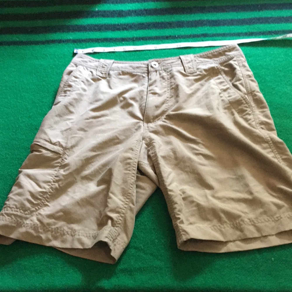 Marmot nylon shorts size 30
